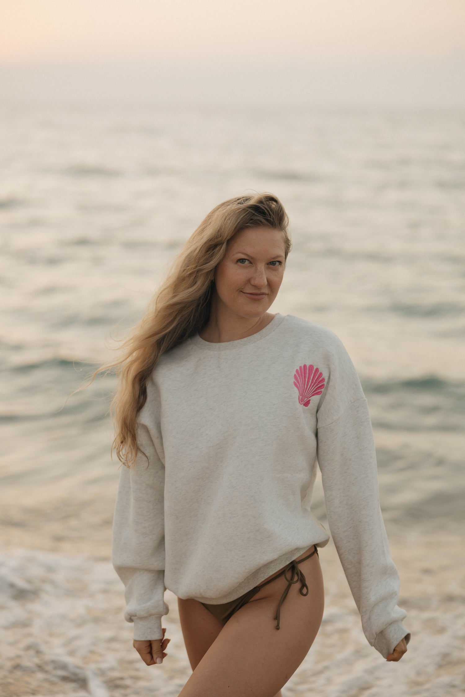 Sunny Surf Crewneck - Multi